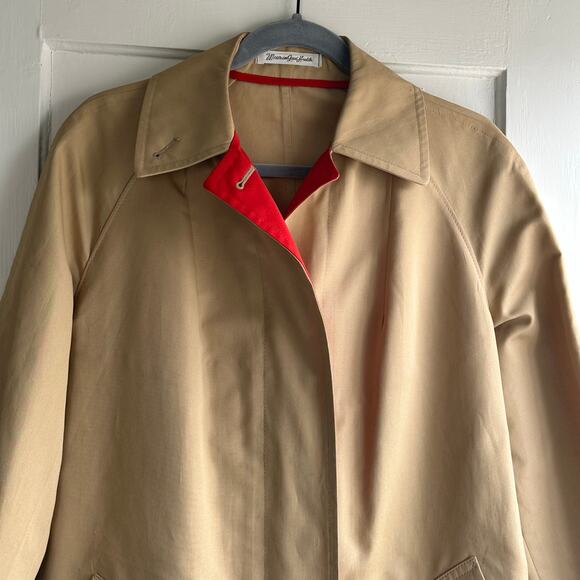 Vintage Misty Harbor Mariner III Trench Coat - Picture 4 of 9